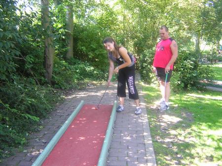 Mini-golf
